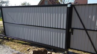 Купить сваи для ворот в Ноябрьск. Заказать ворота на сваях под ключ от 21950 руб